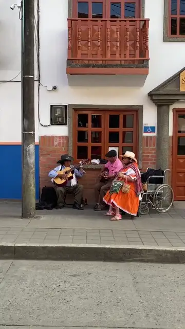 Ban nhạc đường phố